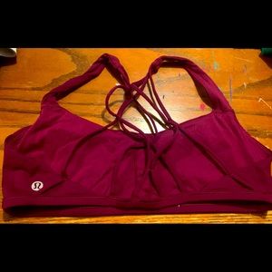 Lululemon free to be wild bra